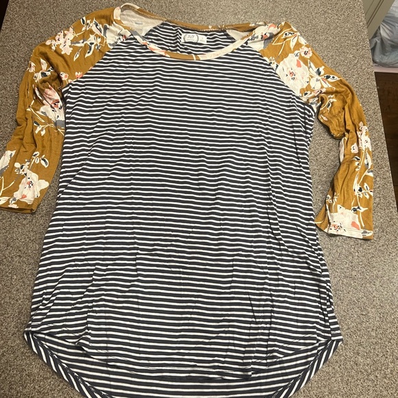 Maurices Tops - Maurices Gray Striped and Mustard Floral 3/4 Sleeve Top